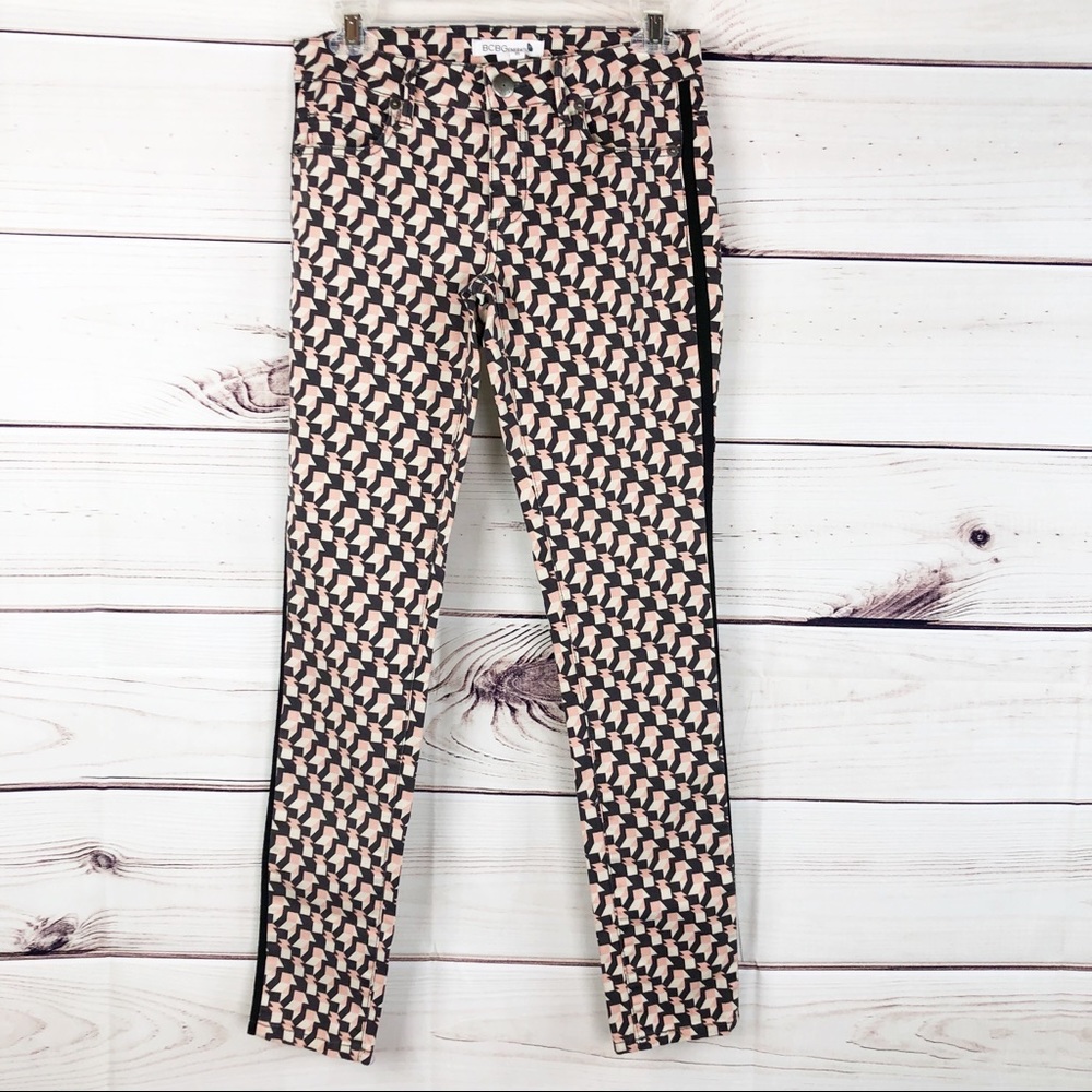 J39 BCBGeneration patterned jeans